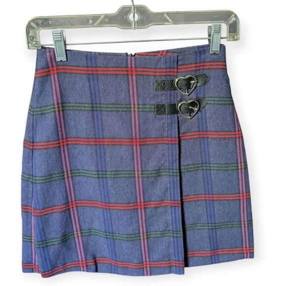 Lazy Oaf plaid mini skirt with heart buckles - Picture 1 of 5